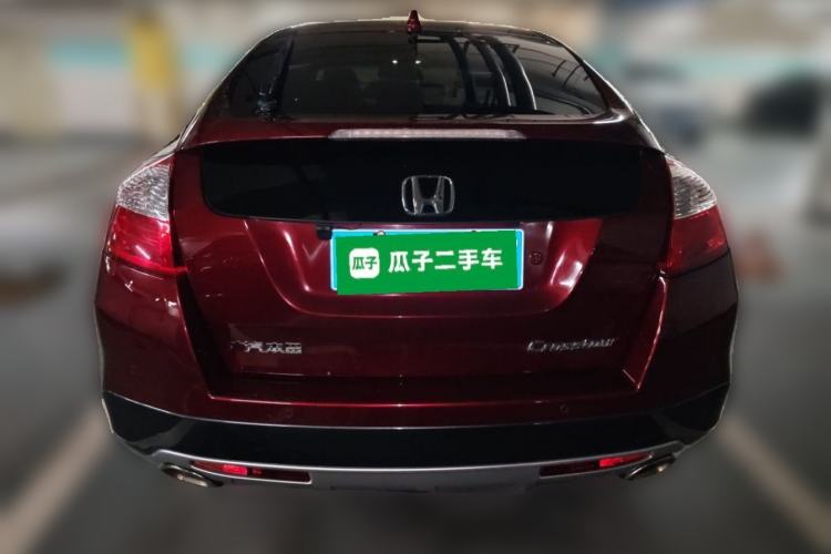 Used Honda Crosstour 2016 2.4L Luxury Edition Rear