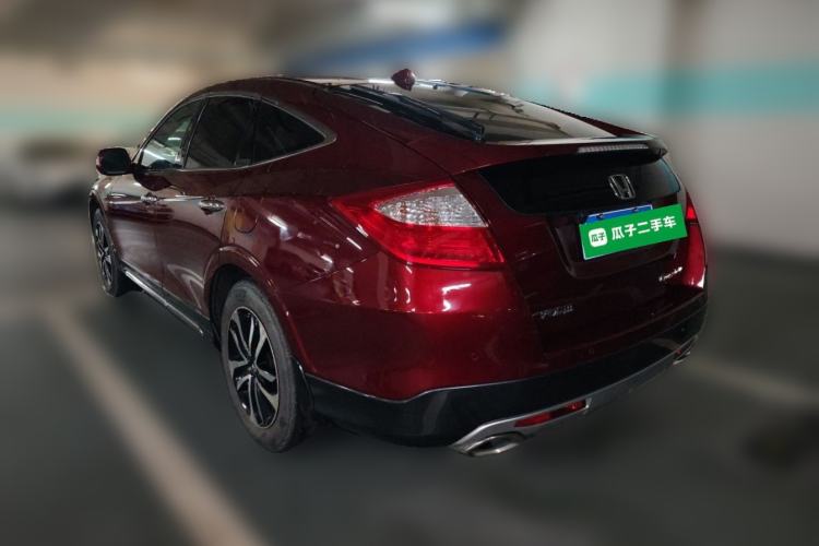 Used Honda Crosstour 2016 2.4L Luxury Edition Rear Left 45 Deg