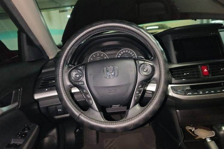 Used Honda Crosstour 2016 2.4L Luxury Edition Steering Wheel