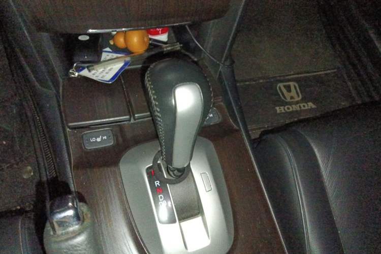 Used Honda Crosstour 2016 2.4L Luxury Edition Gear Lever