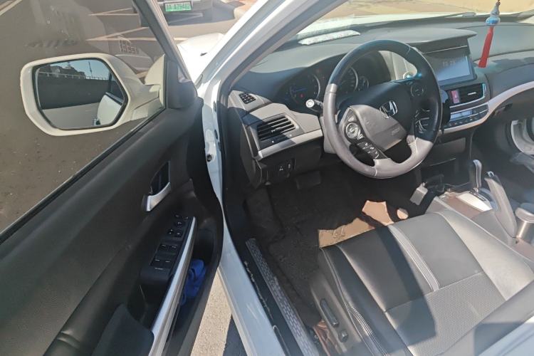 Used Honda Crosstour 2016 2.4L Luxury Edition Driver Seat