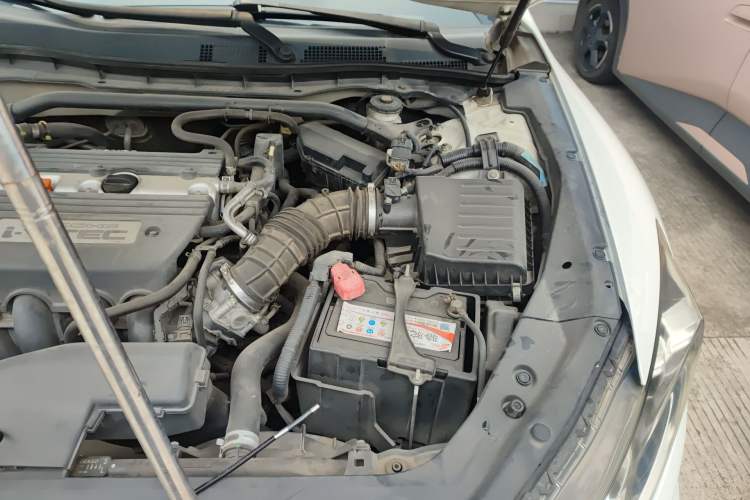 Used Honda Crosstour 2016 2.4L Luxury Edition Engine Bay Left
