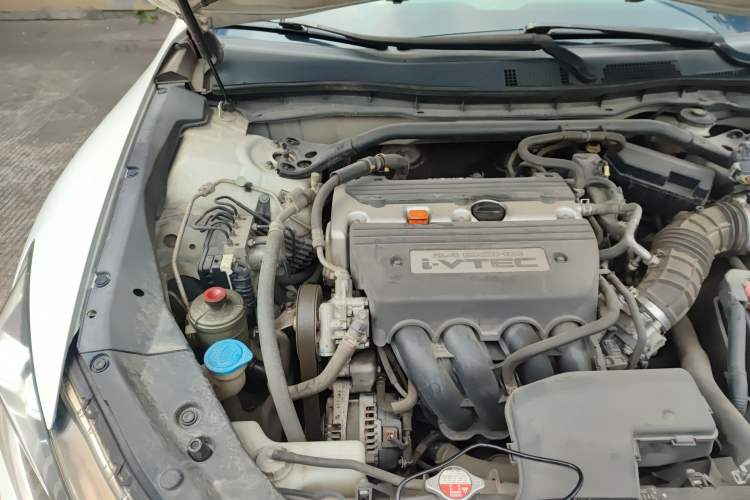 Used Honda Crosstour 2016 2.4L Luxury Edition Engine Bay Right