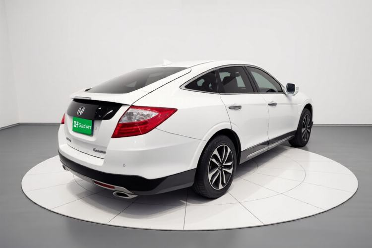 Used Honda Crosstour 2016 2.4L Luxury Edition Exterior 5