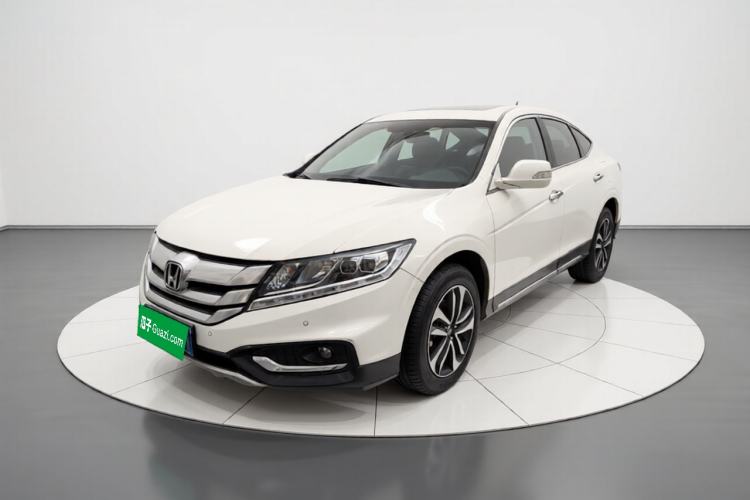 Used Honda Crosstour 2016 2.4L Luxury Edition Front Left 45 Deg