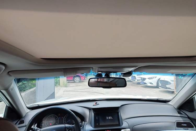 Used Honda Crosstour 2016 2.4L Luxury Edition Headliner