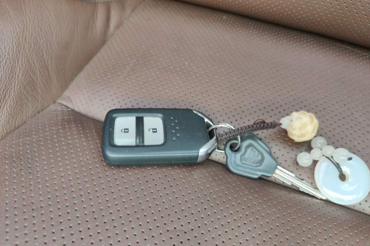 Used Honda Crosstour 2016 2.4L Luxury Edition Interior 1