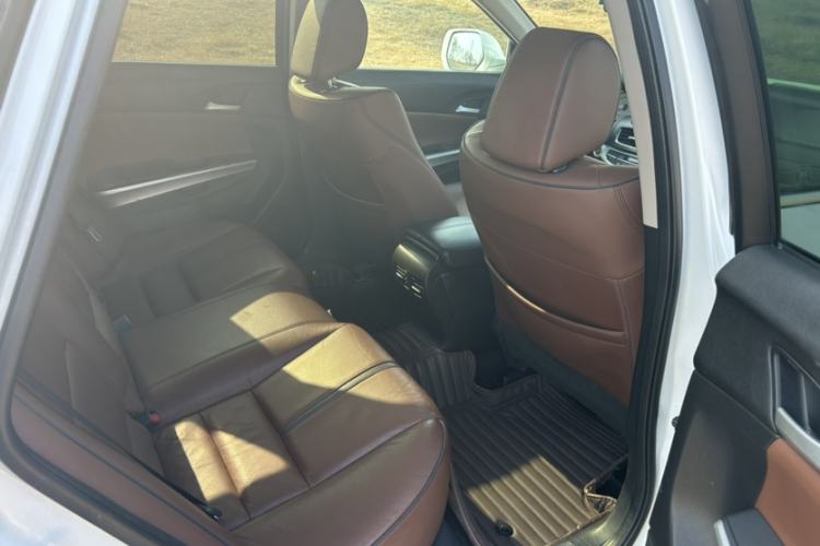 Used Honda Crosstour 2016 2.4L Luxury Edition Interior 7