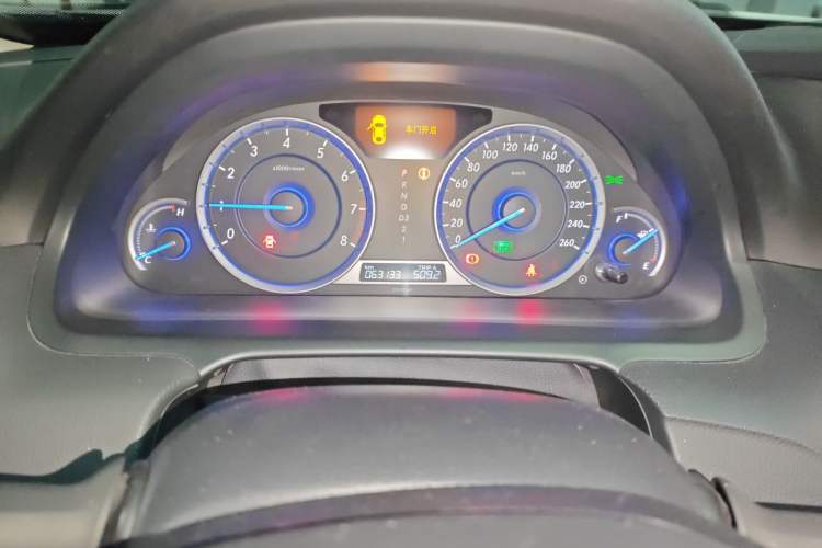 Used Honda Crosstour 2016 2.4L Luxury Edition Odometer Close Up