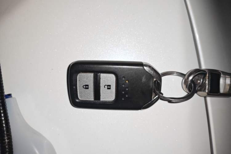 Used Honda Crosstour 2016 2.4L Luxury Edition Vehicle Key
