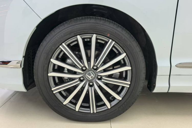 Used Honda Elysion 2024 2.0L eHEV Luxury Edition Exterior 5