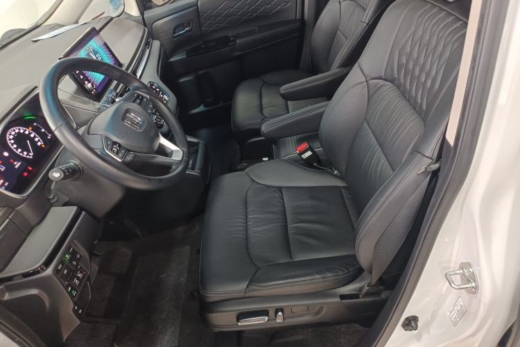 Used Honda Elysion 2022 2.0L eHEV Luxury First Edition Left Front Seat