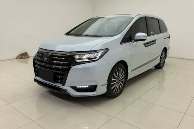 Used Honda Elysion 2024 2.0L eHEV Luxury Edition