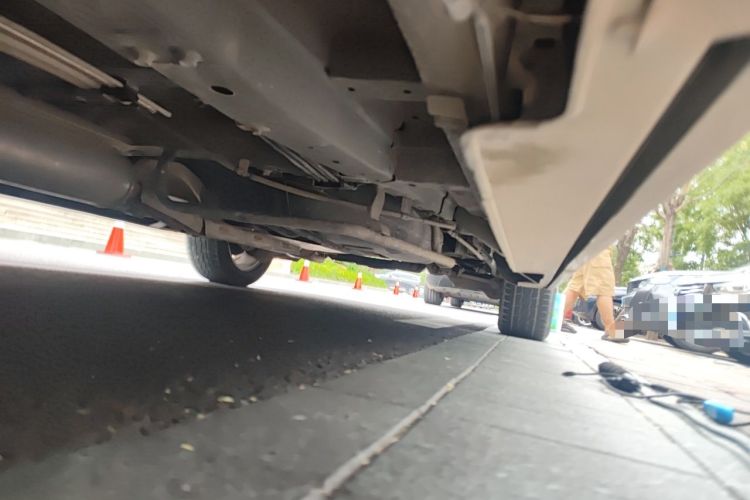 Used Honda Elysion 2012 2.4L VTi-S Prestige Edition Chassis Front Left