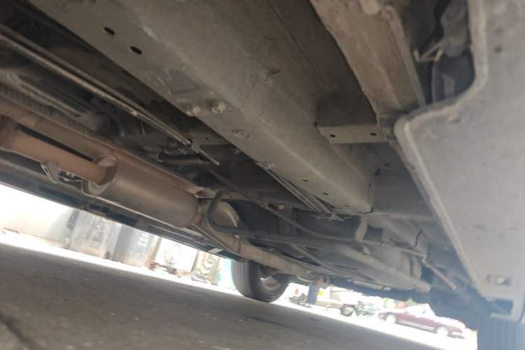 Used Honda Elysion 2012 2.4L VTi Luxury Edition Chassis Front Left