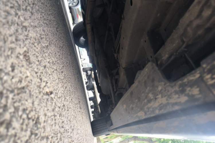 Used Honda Elysion 2012 2.4L VTi-S Prestige Edition Chassis Front Left