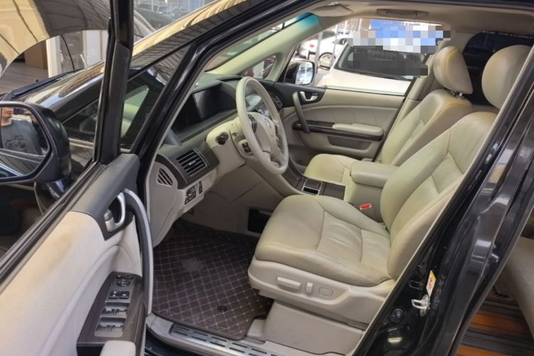 Used Honda Elysion 2012 2.4L VTi-S Prestige Edition Driver Seat