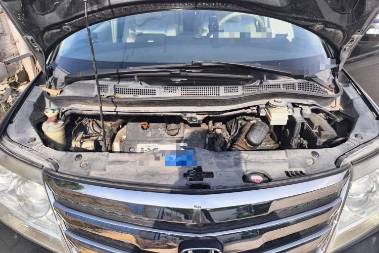 Used Honda Elysion 2012 2.4L VTi-S Prestige Edition Engine Bay