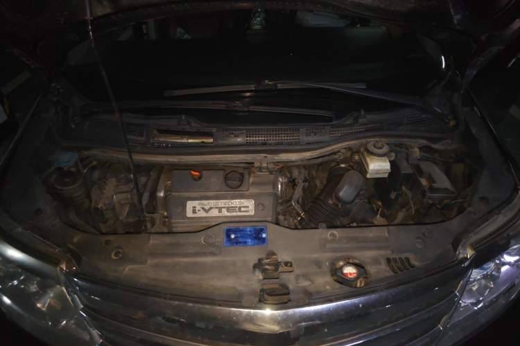 Used Honda Elysion 2012 2.4L VTi Luxury Edition Engine Bay
