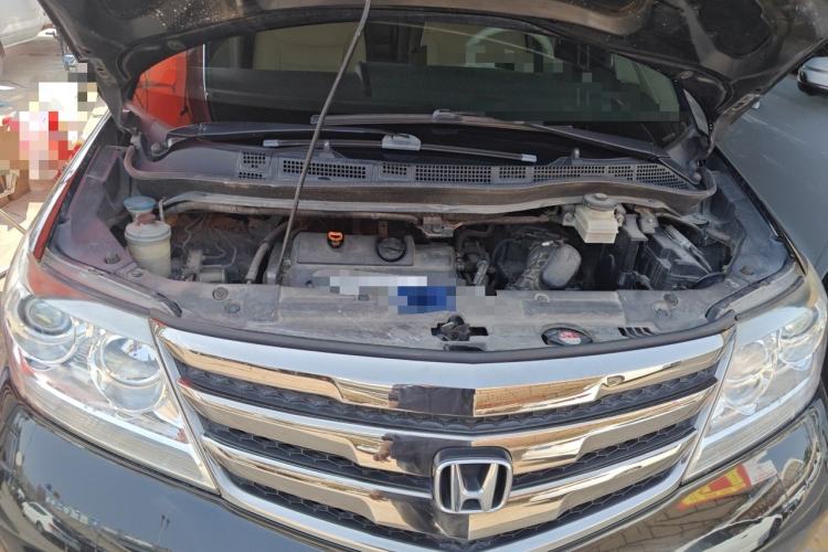 Used Honda Elysion 2012 2.4L VTi Luxury Edition Engine Bay