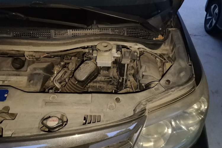 Used Honda Elysion 2012 2.4L VTi-S Prestige Edition Engine Bay Left