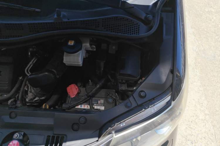 Used Honda Elysion 2012 2.4L VTi-S Prestige Edition Engine Bay Left