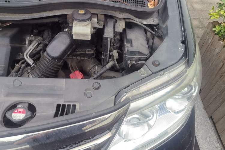 Used Honda Elysion 2012 2.4L VTi-S Prestige Edition Engine Bay Left
