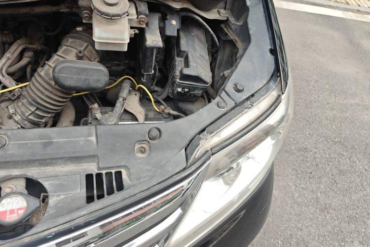 Used Honda Elysion 2012 2.4L VTi Luxury Edition Engine Bay Left