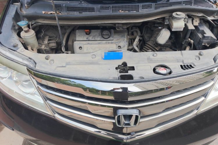 Used Honda Elysion 2012 2.4L VTi-S Prestige Edition Engine Bay