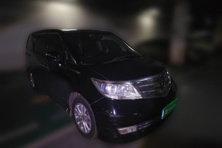 Used Honda Elysion 2012 2.4L VTi Luxury Edition Front Right 45 Deg