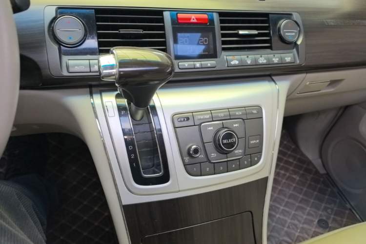 Used Honda Elysion 2012 2.4L VTi-S Prestige Edition Gear Lever