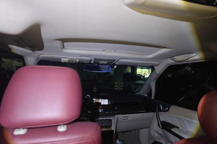 Used Honda Elysion 2012 2.4L VTi Luxury Edition Headliner