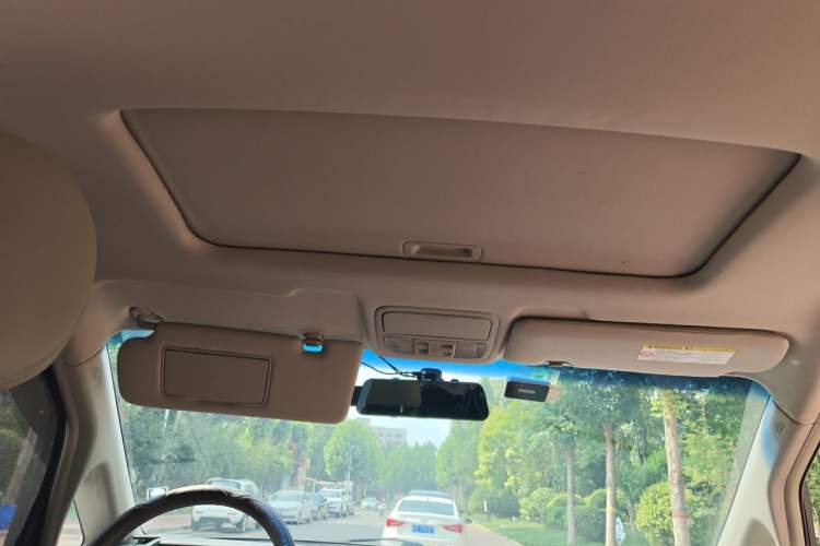 Used Honda Elysion 2012 2.4L VTi-S Prestige Edition Headliner