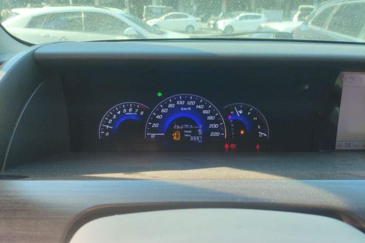 Used Honda Elysion 2012 2.4L VTi-S Prestige Edition Instrument Cluster