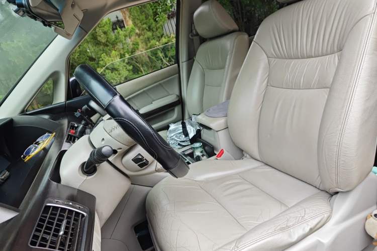 Used Honda Elysion 2012 2.4L VTi-S Prestige Edition Left Front Seat