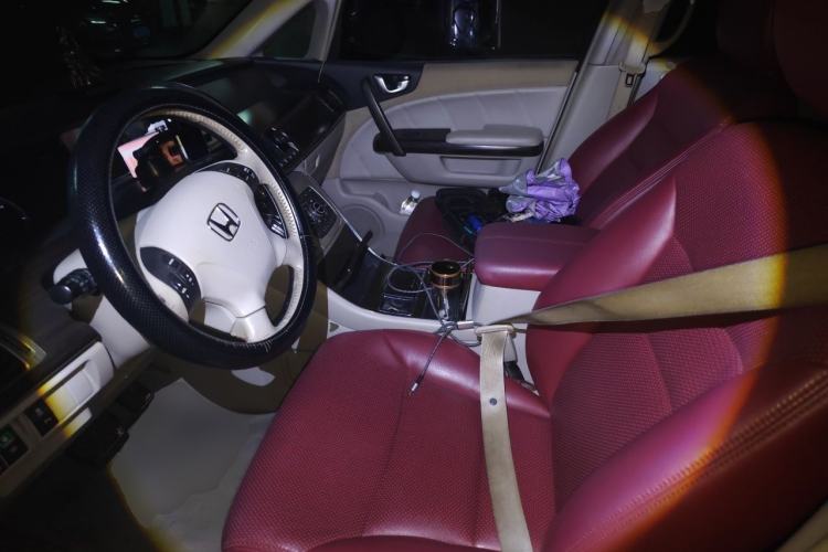 Used Honda Elysion 2012 2.4L VTi Luxury Edition Left Front Seat