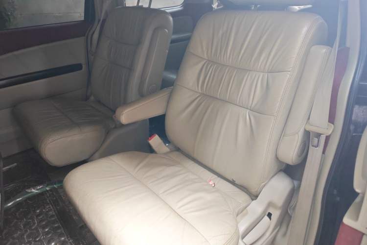 Used Honda Elysion 2012 2.4L VTi-S Prestige Edition Left Rear Seat