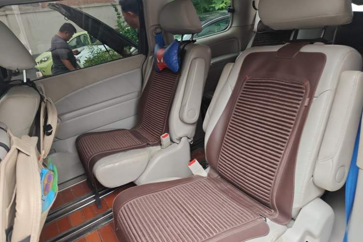 Used Honda Elysion 2012 2.4L VTi Luxury Edition Left Rear Seat