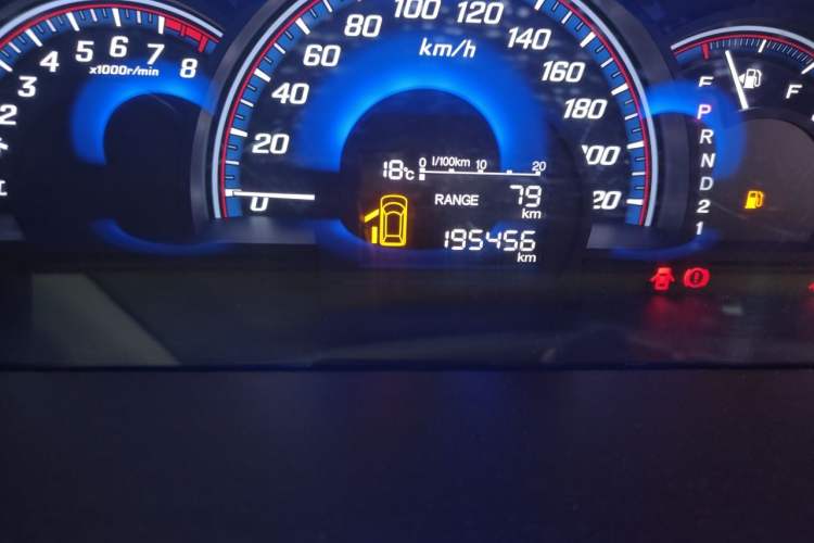Used Honda Elysion 2012 2.4L VTi Luxury Edition Odometer Close Up