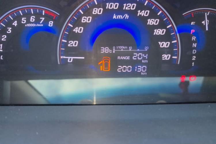 Used Honda Elysion 2012 2.4L VTi-S Prestige Edition Odometer Close Up