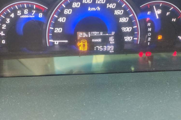 Used Honda Elysion 2012 2.4L VTi-S Prestige Edition Odometer Close Up