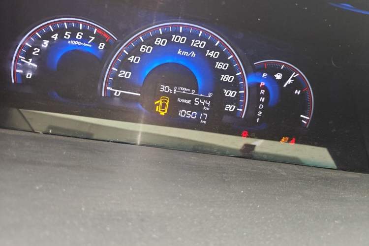 Used Honda Elysion 2012 2.4L VTi Luxury Edition Odometer Close Up
