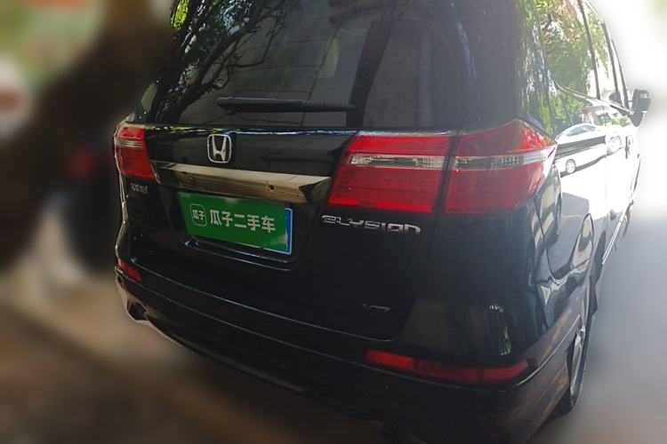 Used Honda Elysion 2012 2.4L VTi Luxury Edition Rear
