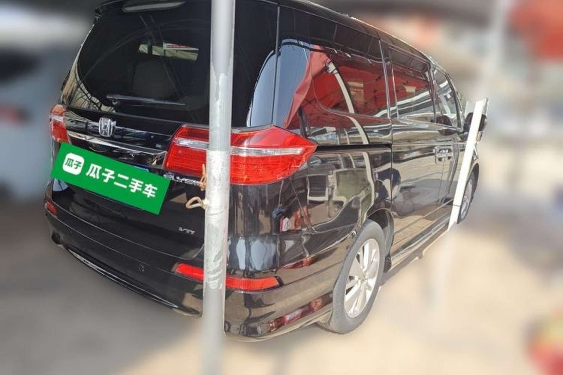 Used Honda Elysion 2012 2.4L VTi Luxury Edition Rear Right 45 Deg