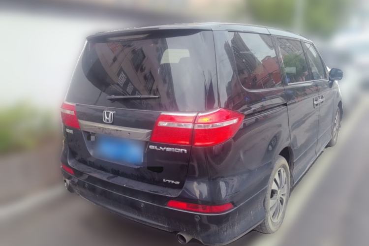 Used Honda Elysion 2012 2.4L VTi-S Prestige Edition Rear Right 45 Deg