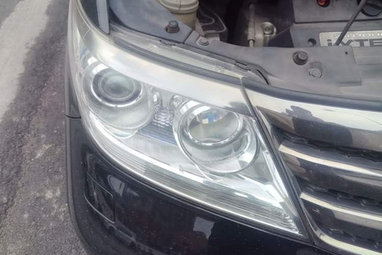 Used Honda Elysion 2012 2.4L VTi-S Prestige Edition Right Front Headlight