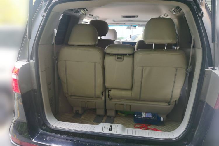 Used Honda Elysion 2012 2.4L VTi Luxury Edition Trunk
