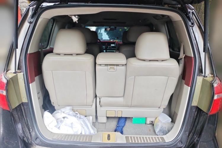 Used Honda Elysion 2012 2.4L VTi-S Prestige Edition Trunk