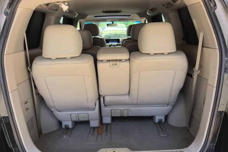 Used Honda Elysion 2012 2.4L VTi-S Prestige Edition Trunk