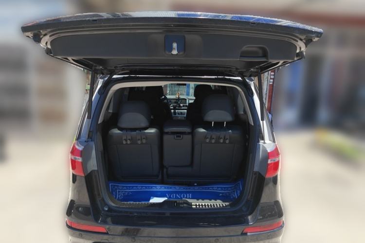 Used Honda Elysion 2012 2.4L VTi-S Prestige Edition Trunk